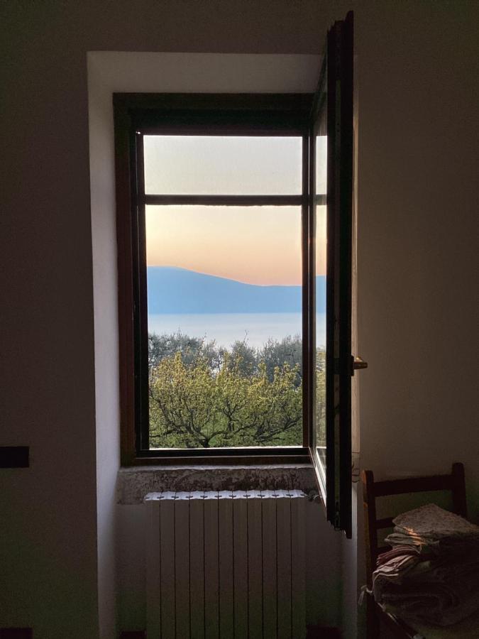 Ca Dei Casai Apartment, Lago Di Garda E Relax. Gaino Екстер'єр фото